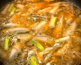 Hình bước làm 3 của món Cá Linh Kho Nước Dừa