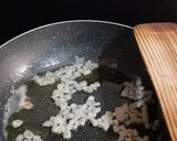 A picture of step 1 of Puffed Amaranth Paag.