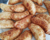 Foto del paso 6 de la receta: Empanadillas de palitos de cangrejo, atún y queso