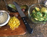 Foto del paso 7 de la receta: Canastita con guacamole