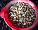 Une image de l'étape 5 de Gâteau chocolaté aux noix et à la compote de pommes.