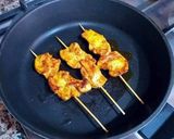 Foto del paso 10 de la receta: Pechuga de pollo tandoori con arroz blanco aromatizado