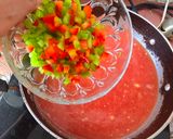 A picture of step 4 of Vegetable Macaroni Soup.
