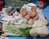 Foto langkah ke 1 dari resep Shabu-shabu simple kuah tomyum.