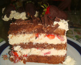Foto del paso 16 de la receta: Torta de chocolate con frutillas y crema chantillí