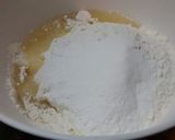 Foto del paso 1 de la receta: Masa de tarta salada muy fácil y rápida
