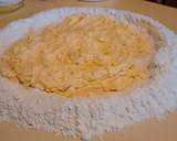 Foto del paso 1 de la receta: Pasta frola de dulce de leche 