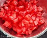 Foto langkah ke 2 dari resep Es Merah Delima.
