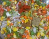 कुकुम्बर बोट भेल चाट (Cucumber Boat Bhel Chaat recipe in hindi) रेसिपी चरण 2 फोटो