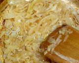 A picture of step 4 of Chef's Creation! Mochi Onion Gratin Soup.
