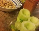 Foto del paso 2 de la receta: Pepinos Rellenos con Chamoy