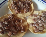 Foto del paso 1 de la receta: Tostadas de carne deshebrada