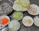 A picture of step 3 of Minced Shrimp Lettuce Wrap.