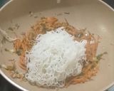 Foto langkah ke 4 dari resep 549. Bihun Goreng Putih.