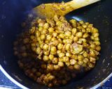 A picture of step 5 of Chickpea and Chicken Nepali Curry.