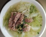 Hình bước làm 2 của món Canh bắp cải hầm xương
