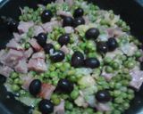 Foto del paso 2 de la receta: Tortilla de verduras con jamón cocido y aceitunas de Cuquillo