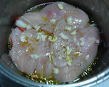 Foto del paso 2 de la receta: Guiso de pollo en blanco