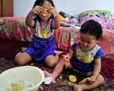 Foto langkah ke 3 dari resep Donat Jeruk.