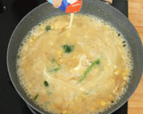 Foto langkah ke 6 dari resep Sup Krim Ayam Jagung Devina Hermawan.