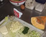 Foto del paso 1 de la receta: Torrejas de atún, ensalada verde y crema de auyama