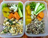 รูปขั้นตอนการทำที่ 8 ของ กะเพราไก่/ข้าวผัดปลาทู