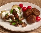 Pas rețetă Kumpir.. cartofi copți în coajă cu cremă de ricotta și ciuperci prăjite 6 fotografie