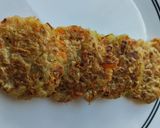 Foto del paso 3 de la receta: Torticas de arroz🍚, calabacin🥒 y zanahoria🥕🍱🍛
