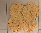 A picture of step 3 of Oats Garlic Khakhra.