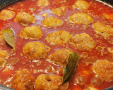 Foto del paso 11 de la receta: Guiso de Sepia con Albóndigas a la Catalana