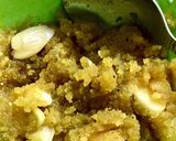 A picture of step 5 of Moong daal halwa.