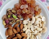A picture of step 5 of Haldi Halwa 😍.