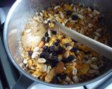 Foto del paso 3 de la receta: Barritas de mix de cereales y pasas de uva 