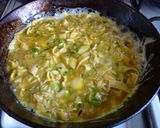 Foto del paso 4 de la receta: Tortilla de tallarines y arroz