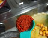 A picture of step 21 of Paneer Masala.