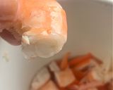 Foto del paso 4 de la receta: Pastel de Merluza, Surimi y Langostinos
