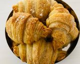 A picture of step 4 of Nutella croissant.