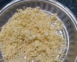 A picture of step 3 of Vegetable instant noodles with a twist.