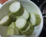 A picture of step 1 of Mix dal lauki.