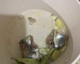 Foto langkah ke 2 dari resep Mpasi 8+ Day 6 : Bubur Talas Ikan Kembung.