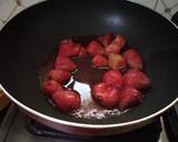 Strawberry-Dates Chutney recipe step 3 photo