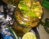 A picture of step 3 of Green chilli pickles.