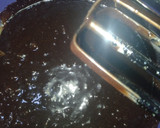 Foto langkah ke 4 dari resep Brownies Shiny Crust Mini Cup.