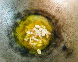 A picture of step 1 of Bhaji pav puffed rice.