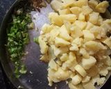 સાબુદાણા- બટેટા ની ખીચડી (sabudana- bateta  khichdi recipe in gujarati) રેસીપી સ્ટેપ1ફોટો