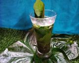 A picture of step 3 of Paan leaf mocktail.