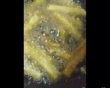 A picture of step 4 of Crunchy frinch fries.