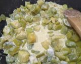Une image de l'étape 3 de Curry fève et courgette.