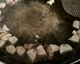 Foto del paso 7 de la receta: Paella de frutos del mar con gambones congelados