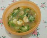 Foto langkah ke 7 dari resep Sup Oyong Udang Makaroni Spesial.